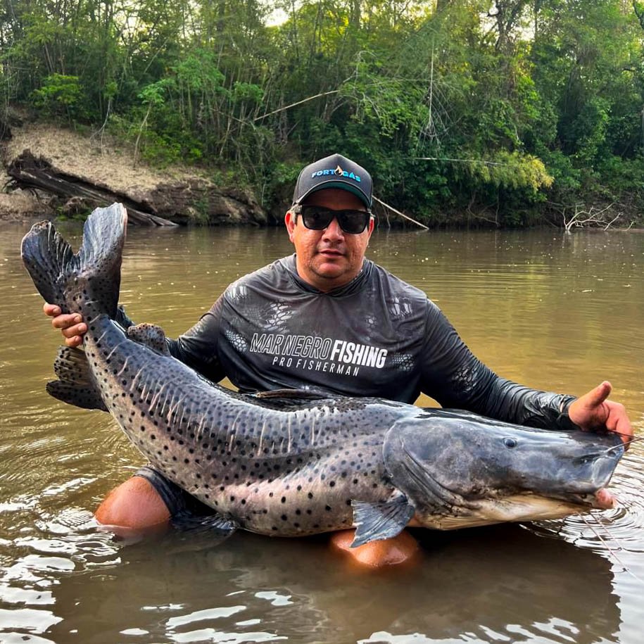 Cliente com peixe